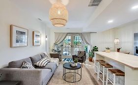 Charming City Getaway With Patio
